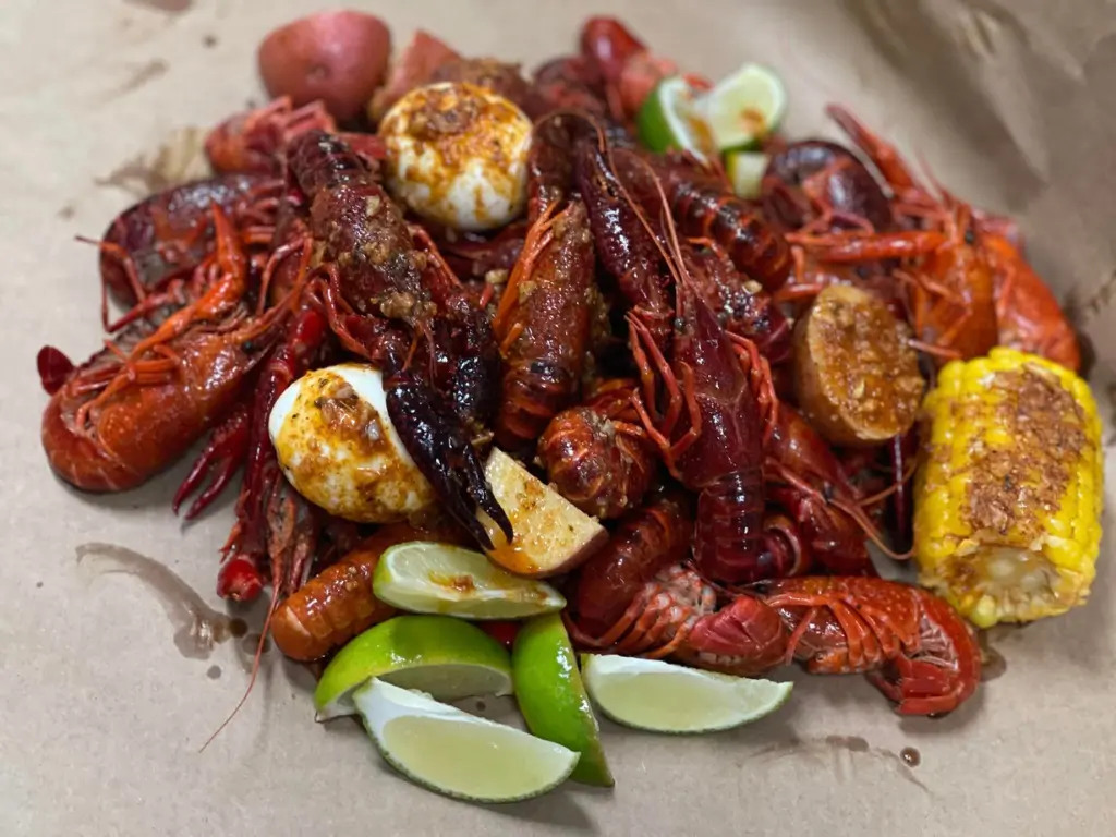 Seafood Restaurant The Juicy Seafood | Savannah